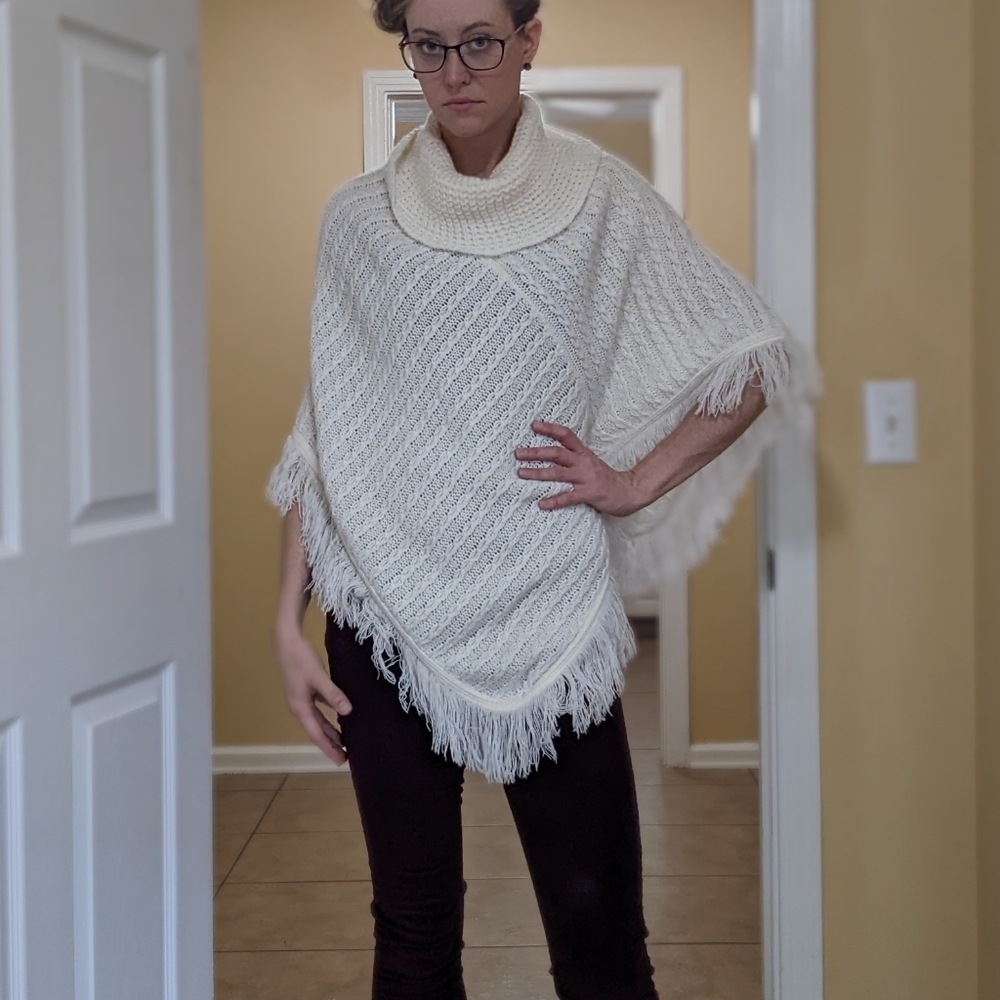 Zn Knit High Neck Poncho